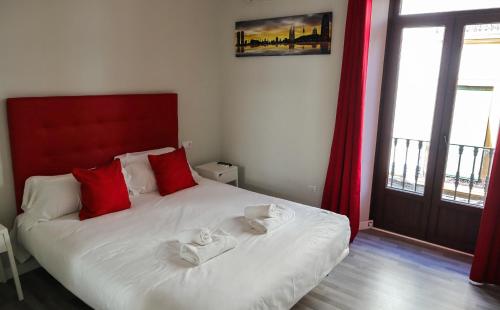 Two-Bedroom Apartment image 5