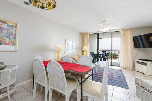 Seaside Beach & Racquet by Meyer Vacation Rentals - image 5