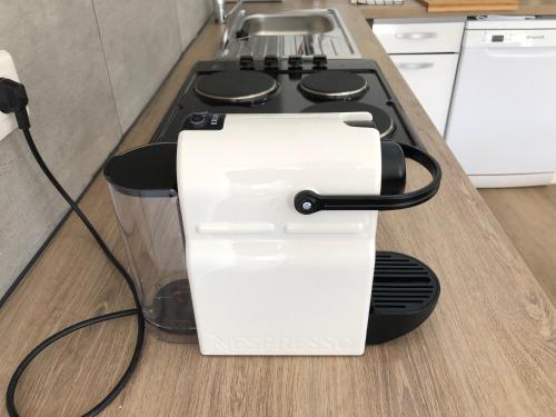 Central Avignon Netflix Nespresso Wifi Appart Hôtel Avignon - image 10