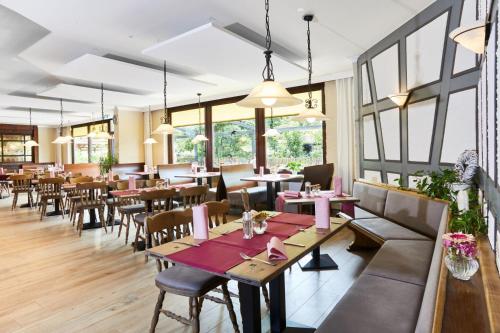 Food and beverages, Landhotel Kuralpe Kreuzhof in Lautertal (Odenwald)