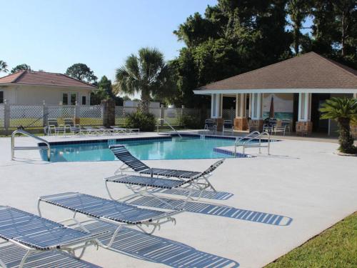 Spruce Creek Fly-In 2037 by Ocean Properties in Port Orange, USA