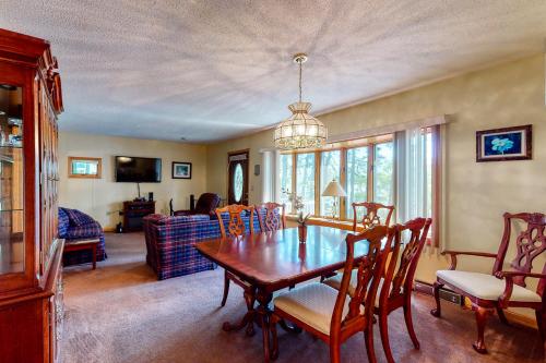 Main House - image 7