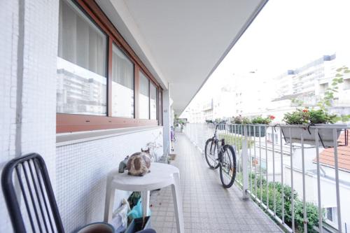Charming apt close to the Cartier Foundation - image 12