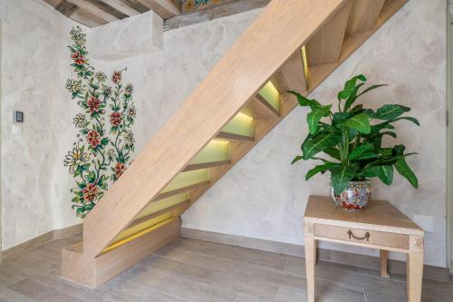 Historic Plaza Varos Split - image 6