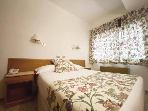 Hotel Leuka - image 8