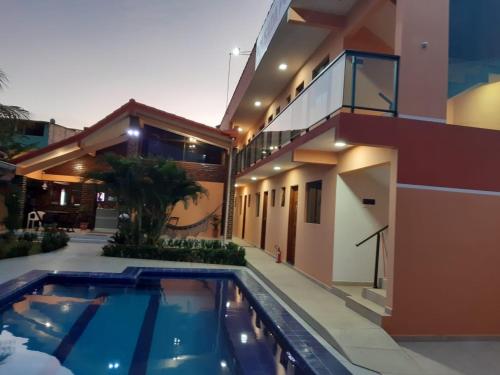 Pousada Málaga (Pousada Malaga) in 波爾圖嘎林海斯