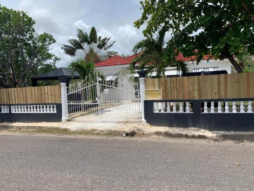 Indianna Guesthouse