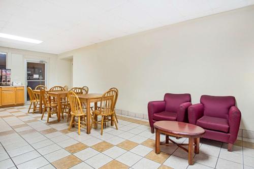 Bristol Parkway inn in Bristol, USA
