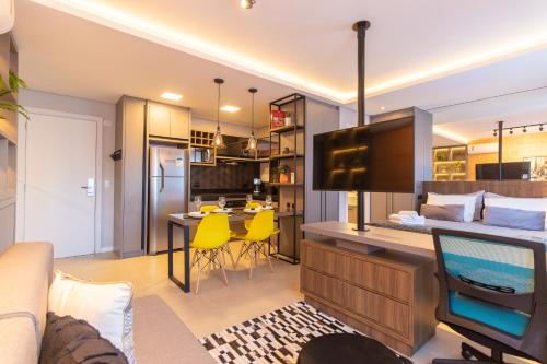 Luxuoso Apto Em Frente Ao Shopping Curitiba - Piscina, Academia e Sauna