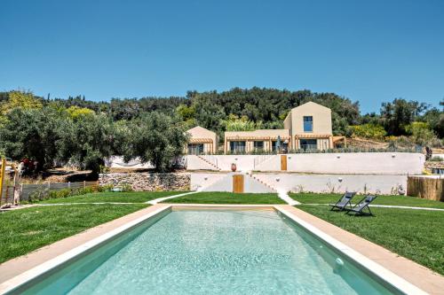 Kumquart Guesthouse, 20 people, private pool Kumquart Guesthouse, 20 people, private pool