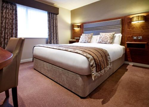 The Briar Court Hotel - Huddersfield