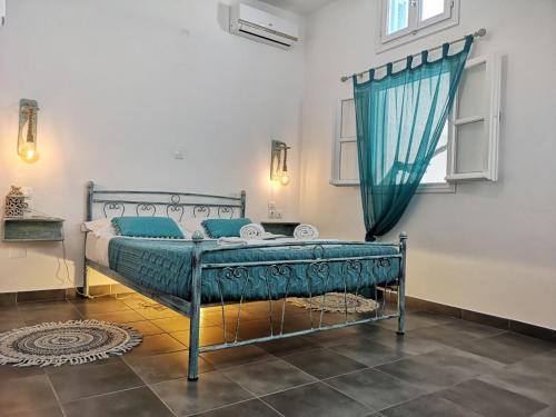 Family Village Santorini - image 11