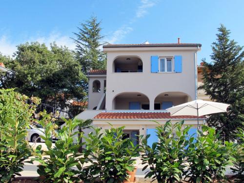  Apartment Rihter (KRK111), Unterkunft in Pinezici