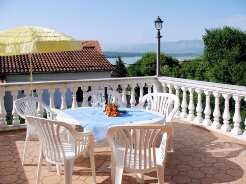  Apartment Stipic - MLK125, Unterkunft in Soline