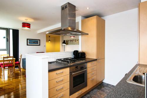 Riverview Apartments - image 8