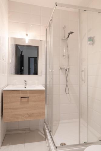 Lille City Hotel - image 3