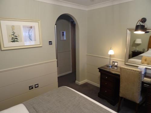 The Belmore Hotel