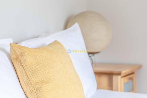 PERFECT SPOT IN CENTRAL WINDSOR & FREE PARKING! - By Tempstay, Windsor (fotografie 7)