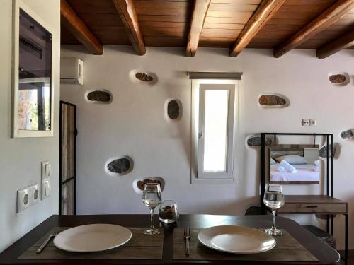 Sarris Ligaridia Apartments in Іос