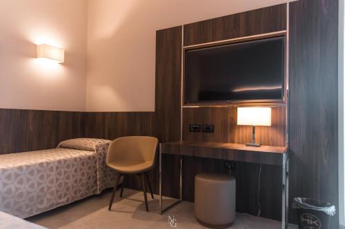 Hotel Kuma - image 9