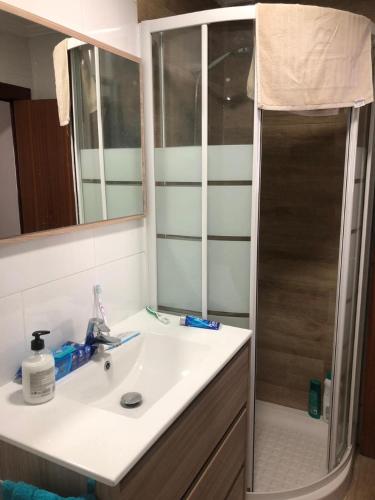 apartemento nuevo cerca playa para familia o amigos . isidro