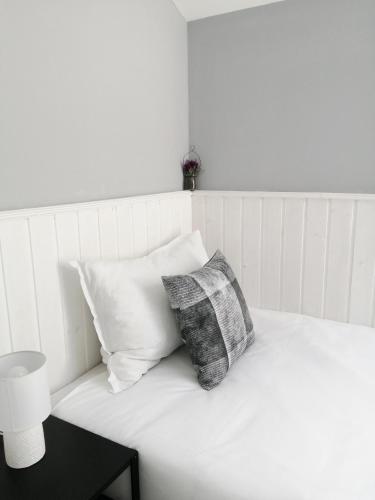 La Piazza Hotel - image 12
