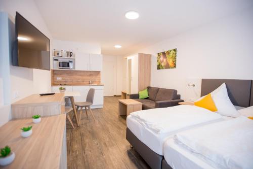Schoko-Apartments mit Bad & Küche in Unterschneidheim, Deutschland