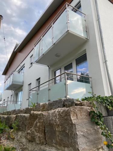 Schoko-Apartments mit Bad & Küche – Unterschneidheim, OK
