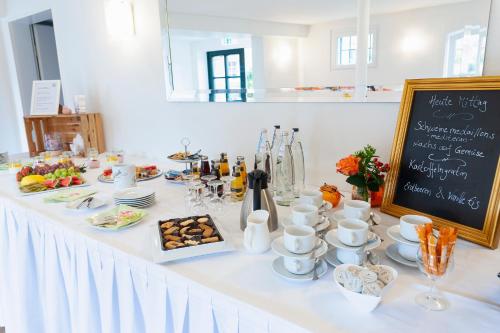 Landhotel Behre - image 14