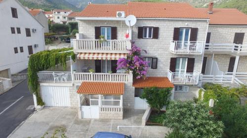 Apartmani Tanja Brac Island