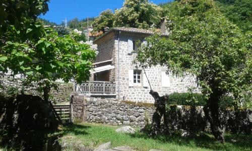 la maison de tante Jeanne - Accommodation - Marcols-les-Eaux