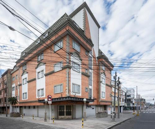 출입구, Hotel Picasso Inn in 노스 웨스트 (주거 지역)