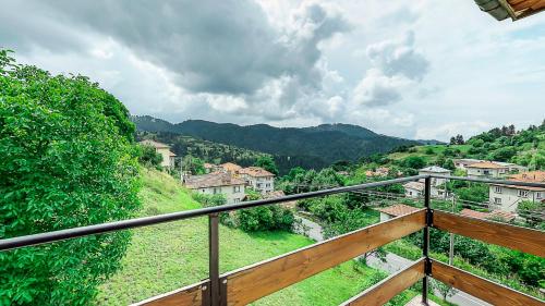 陽台/露台, Къща за гости Каневи in 莫姆奇洛夫齊