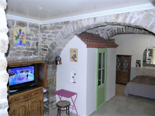 Atypique-ancienne grange de 48 m²