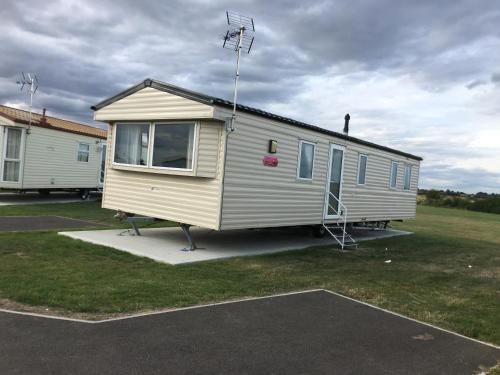 Luzern’s Heaven - Accommodation - Clacton-on-Sea