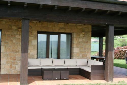 Faciliteter, La Casa de Orviz in Pola de Siero