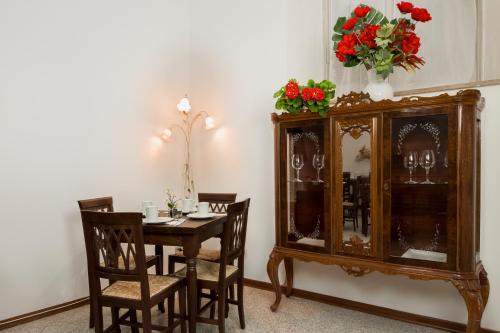Albergo Tre Donzelle - image 3
