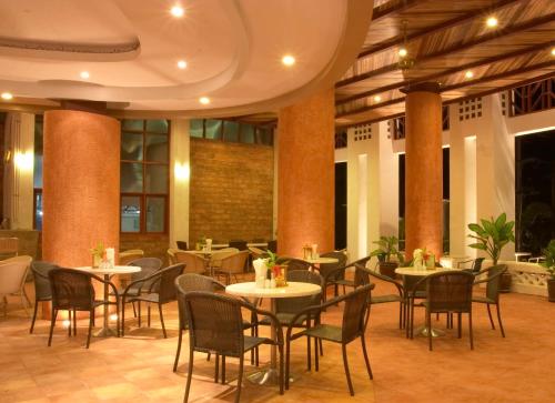 Restaurace, AoNang Colors Hotel Krabi Aonang Beach in Krabi