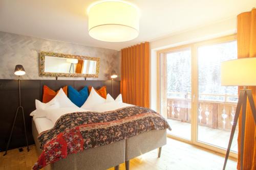 2 bedrooms, 2 beds