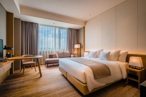 Premier King Room room in Hotel Nikko Hai Phong