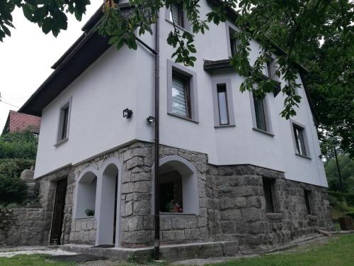 Willa Sielsko Anielsko, Sklářská Poruba