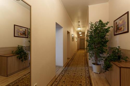 Előcsarnok, Megapolis Hotel near Lenin sírja