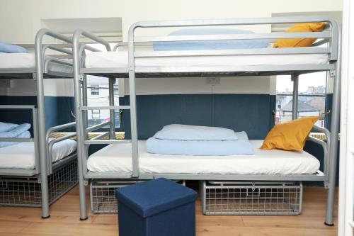 The Woodquay Hostel Room Type - Bed in 7-Bed Female Dormitory Ensuite