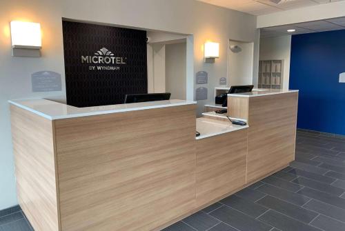 Microtel Inn & Suites by Wyndham Fountain North in Fountain, USA