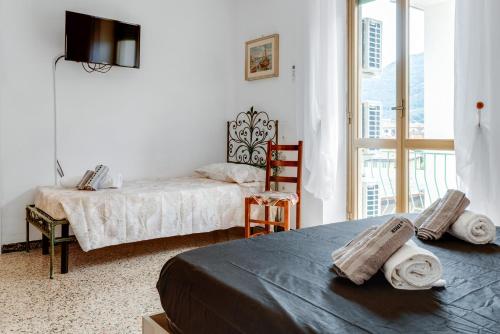Three-Bedroom Apartment image 10
