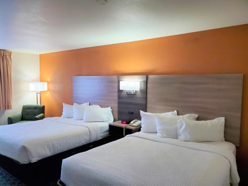 Baymont by Wyndham Santa Fe - image 3