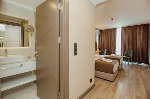Hotel Kanzler – Batumi, IL