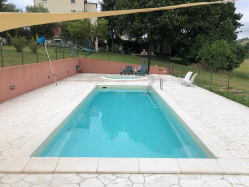Swimming pool, Verdeazzurro di CASADOLCIMARCHE in Montalto delle Marche