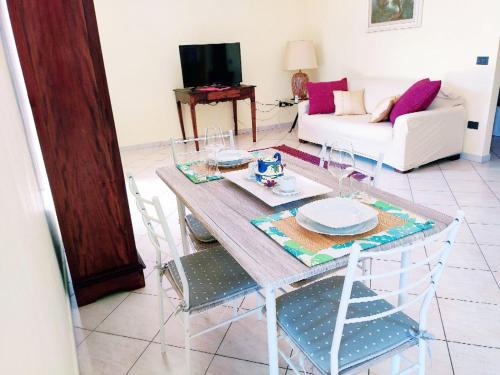 Villetta a Trebisacce con vista mare in 特雷拜薩斯