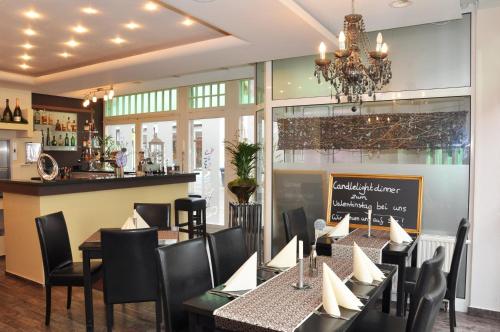 Restaurante, Hotel An der Kapelle in Meiningen